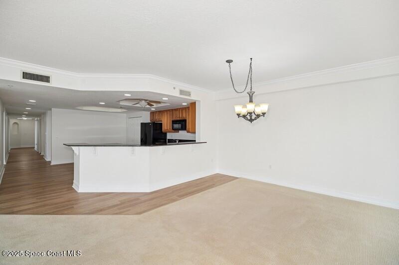 500 Sail Lane 304