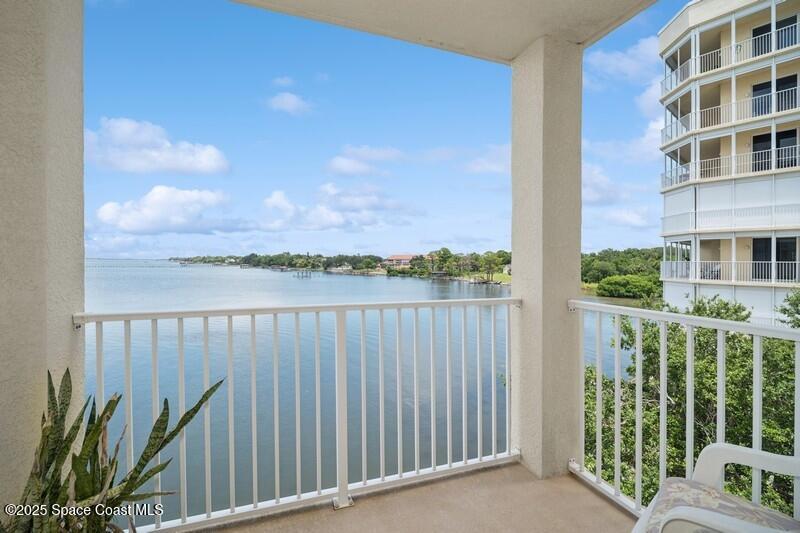 500 Sail Lane 304