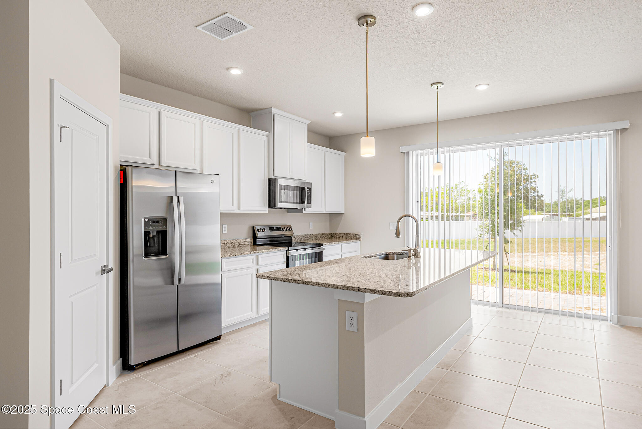 1685 Kendall Pointe Place