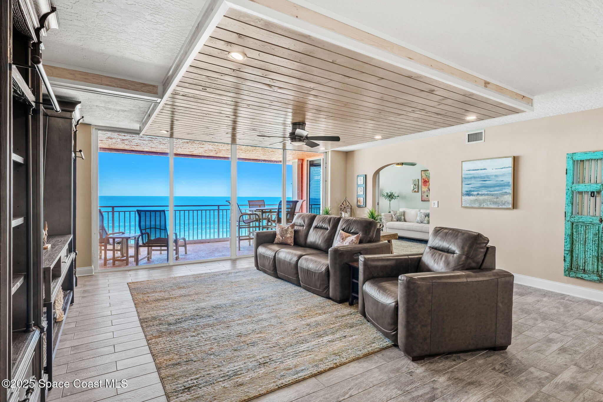 5635 Highway A1a A802