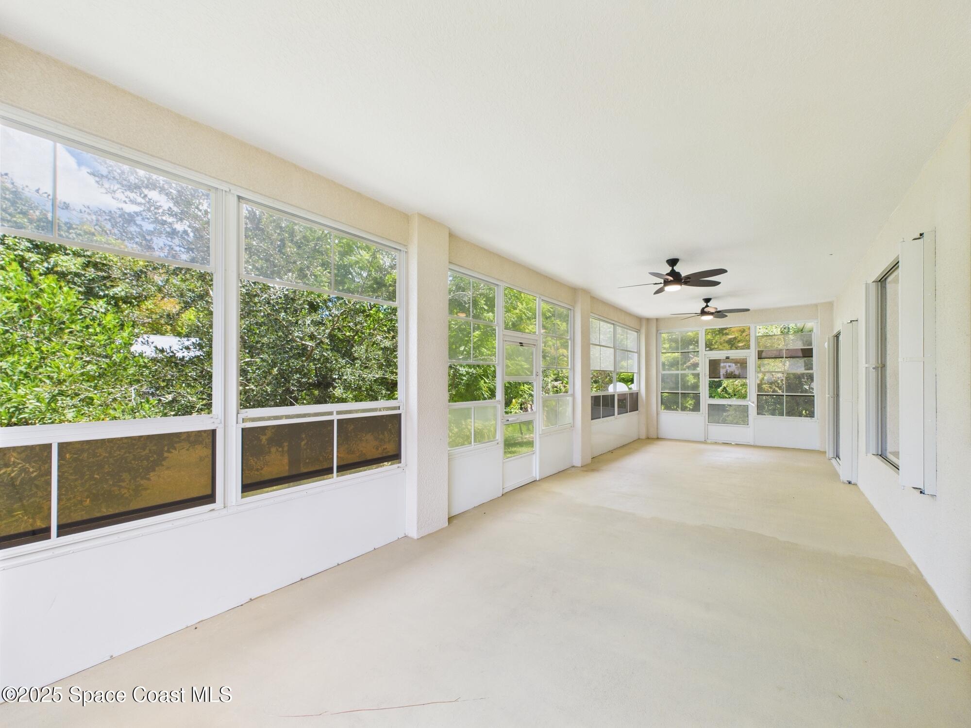 826 Riviera Avenue