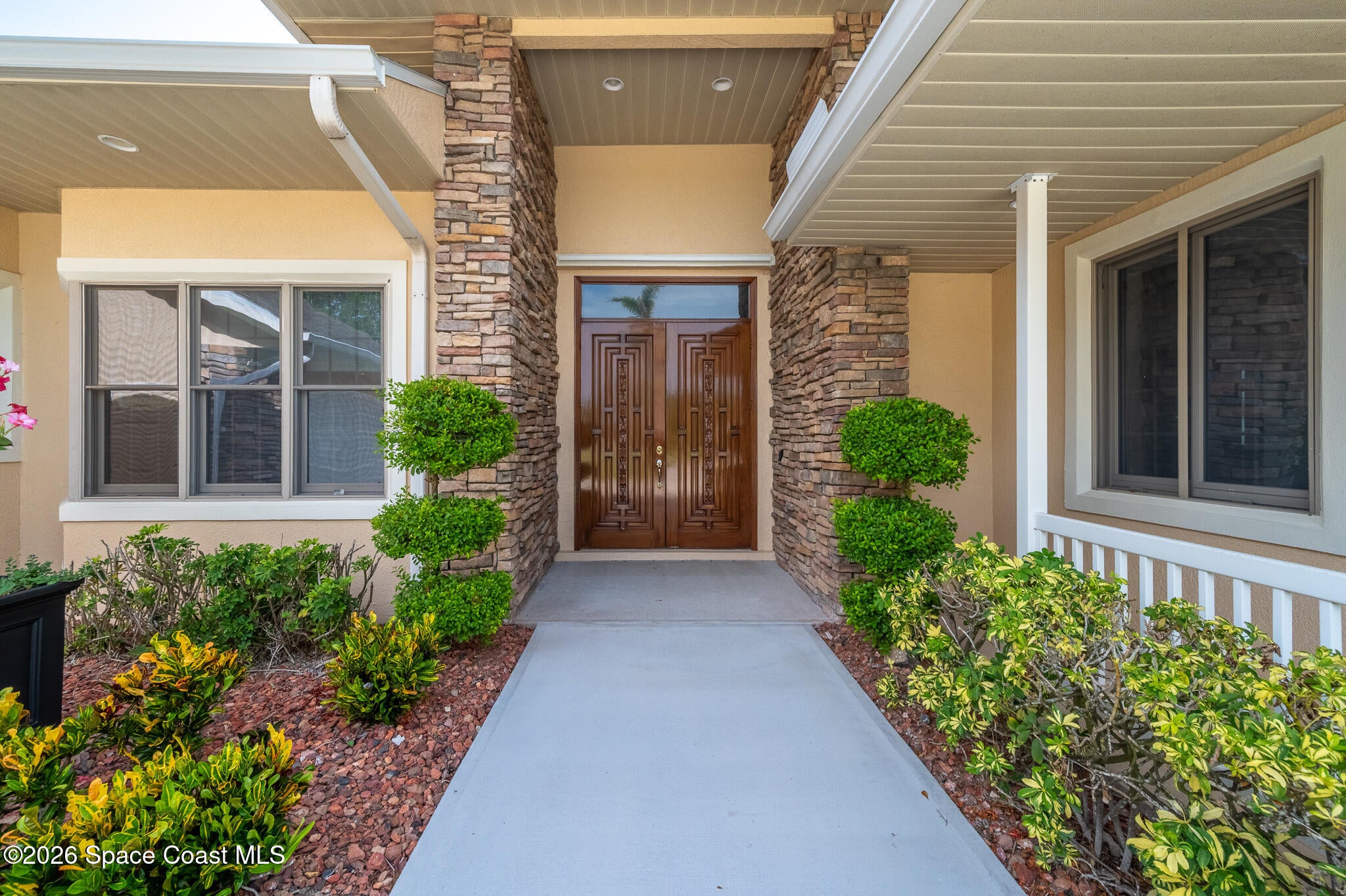 3706 Secluded Oak Court