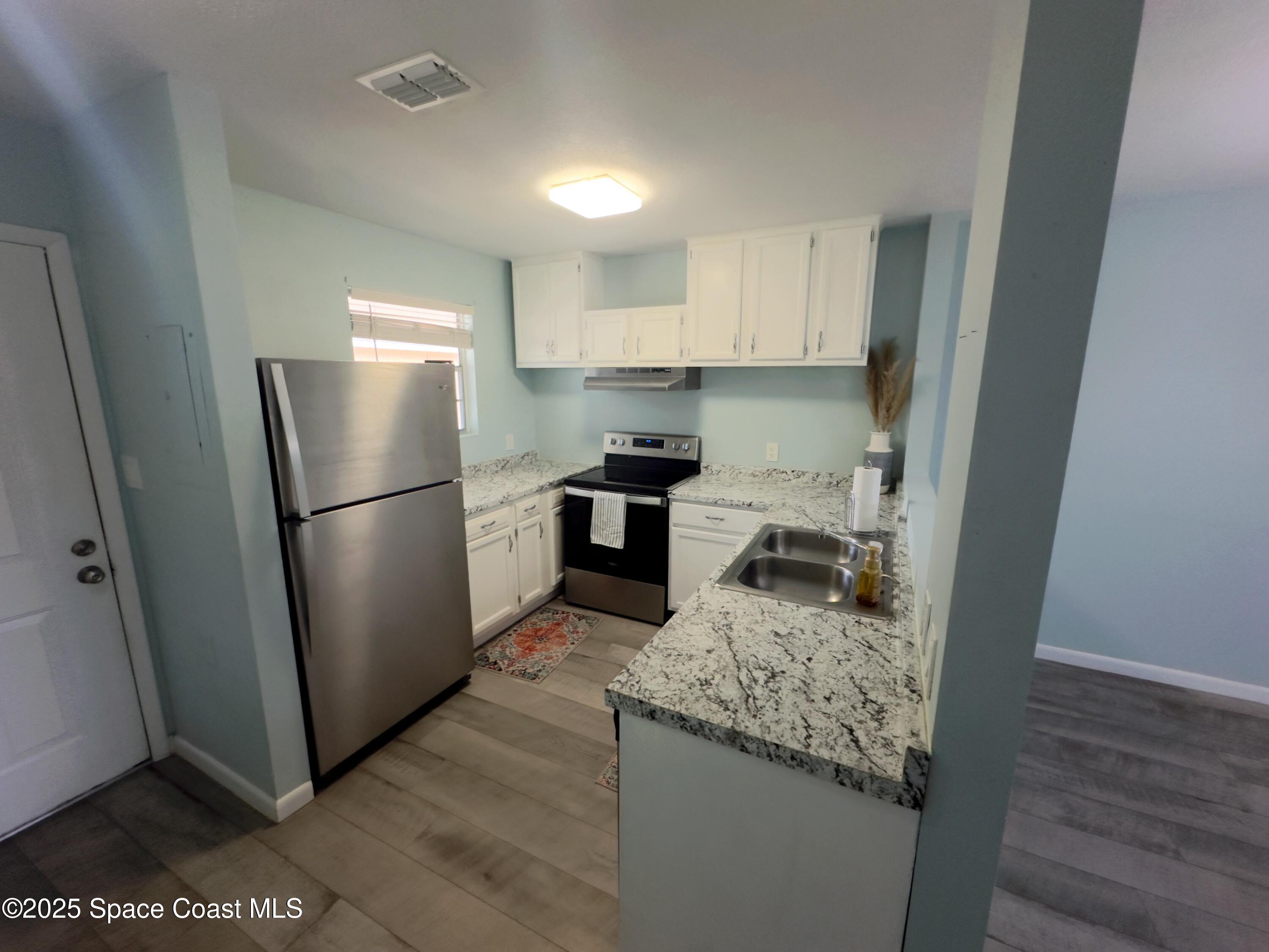 2196 Knox Mcrae Drive 9i