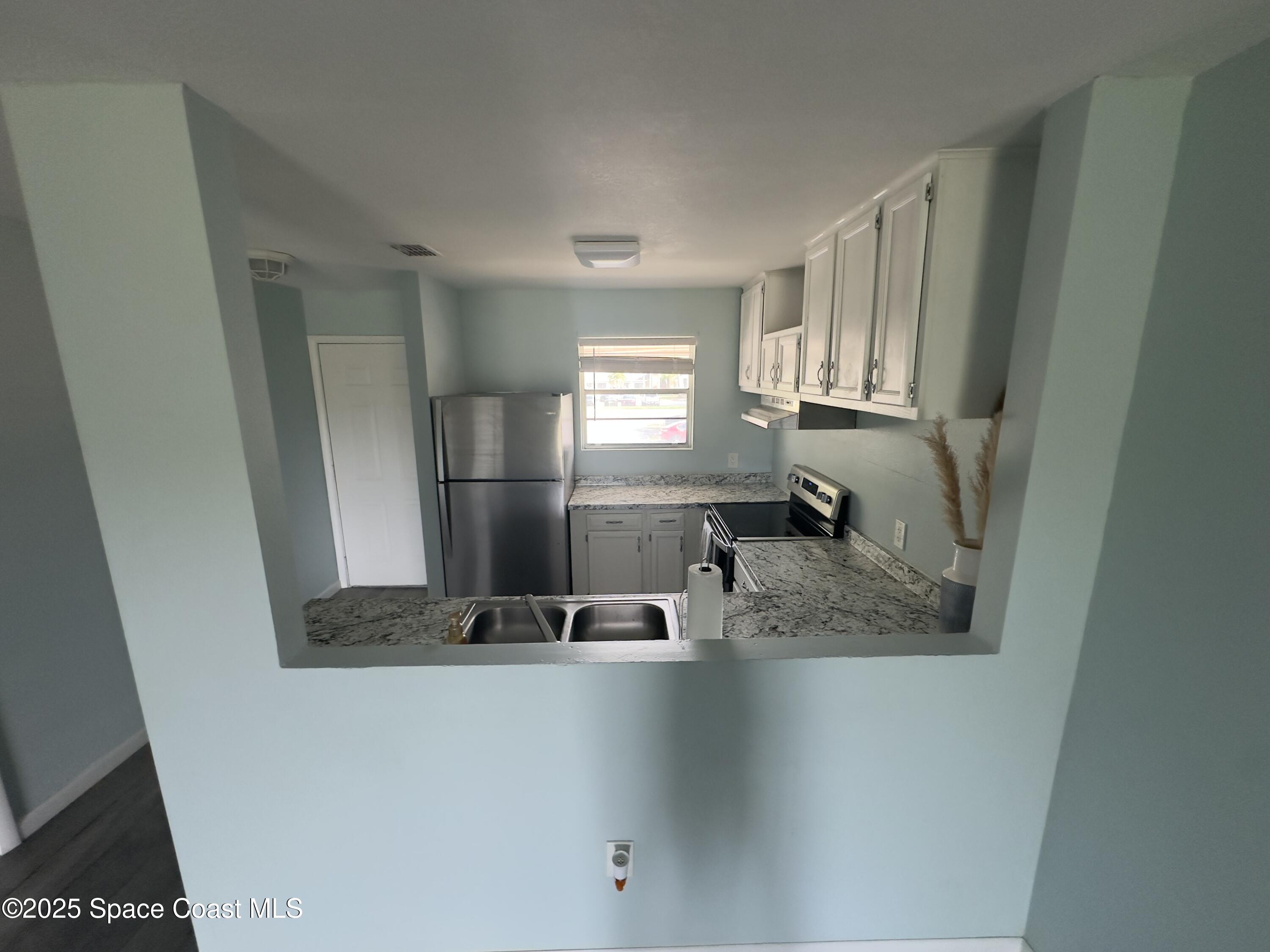 2196 Knox Mcrae Drive 9i