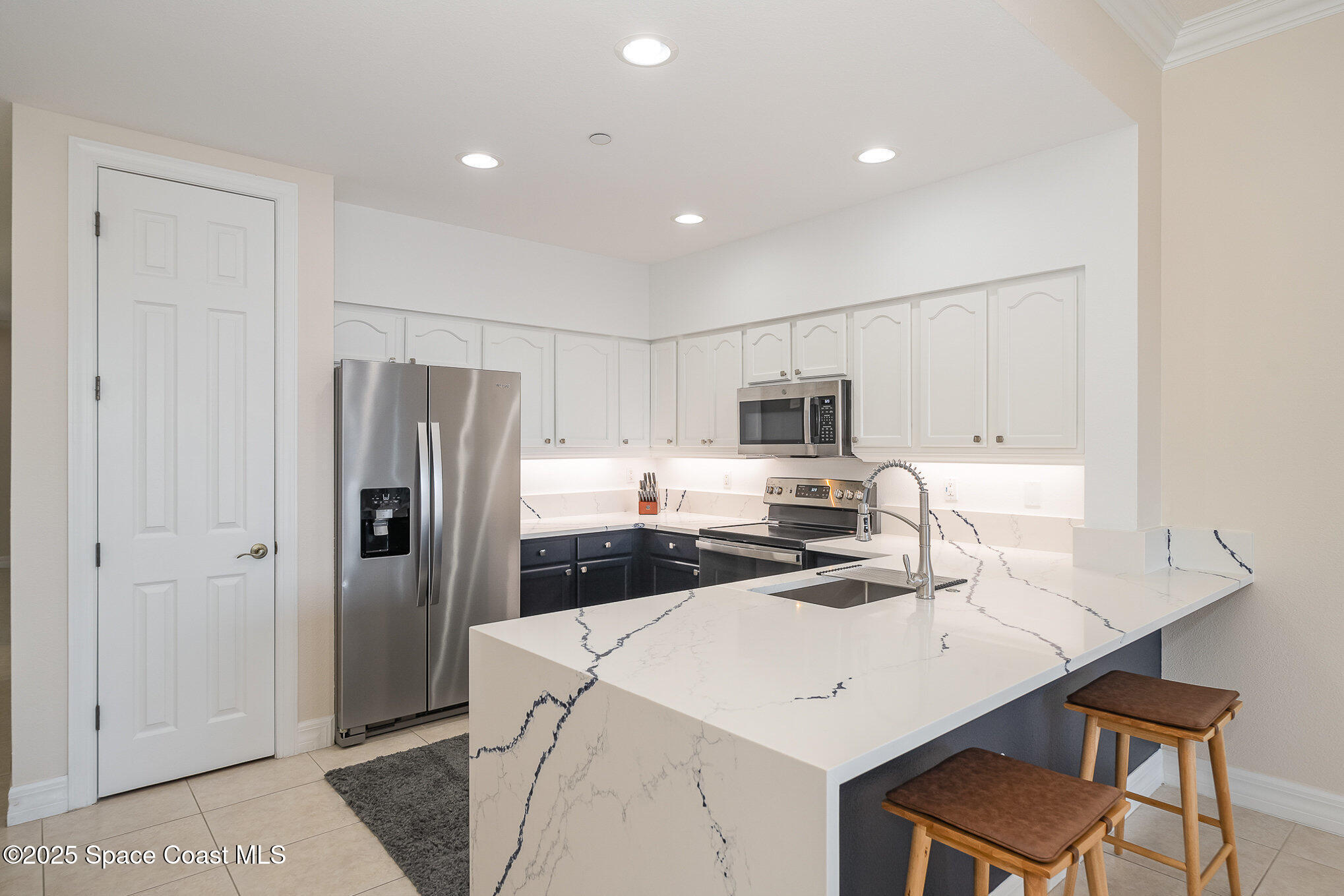540 S Banana River Drive 305