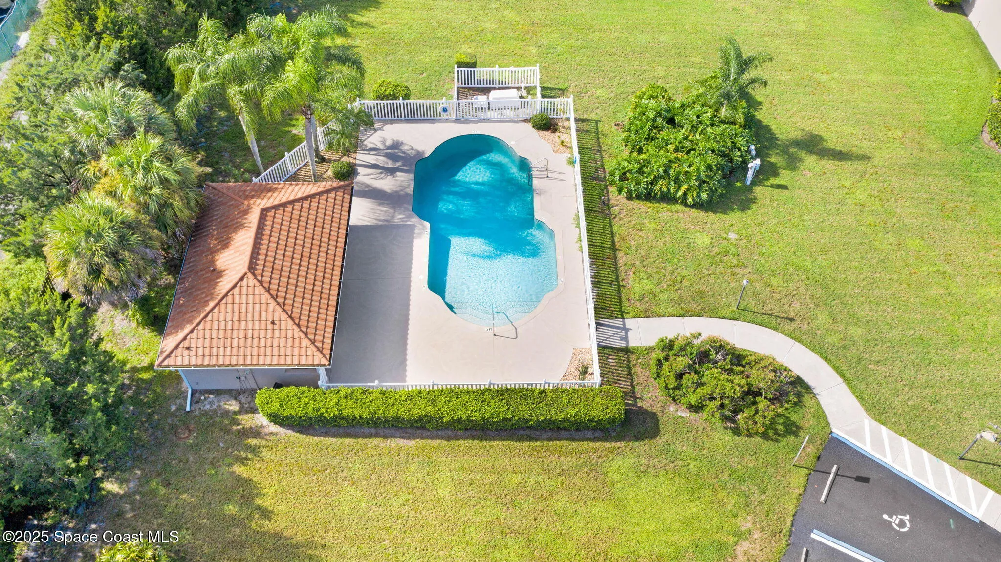Melbourne, Florida 32940, United States, 3 Bedrooms Bedrooms, ,2 BathroomsBathrooms,Residential,Active,80844