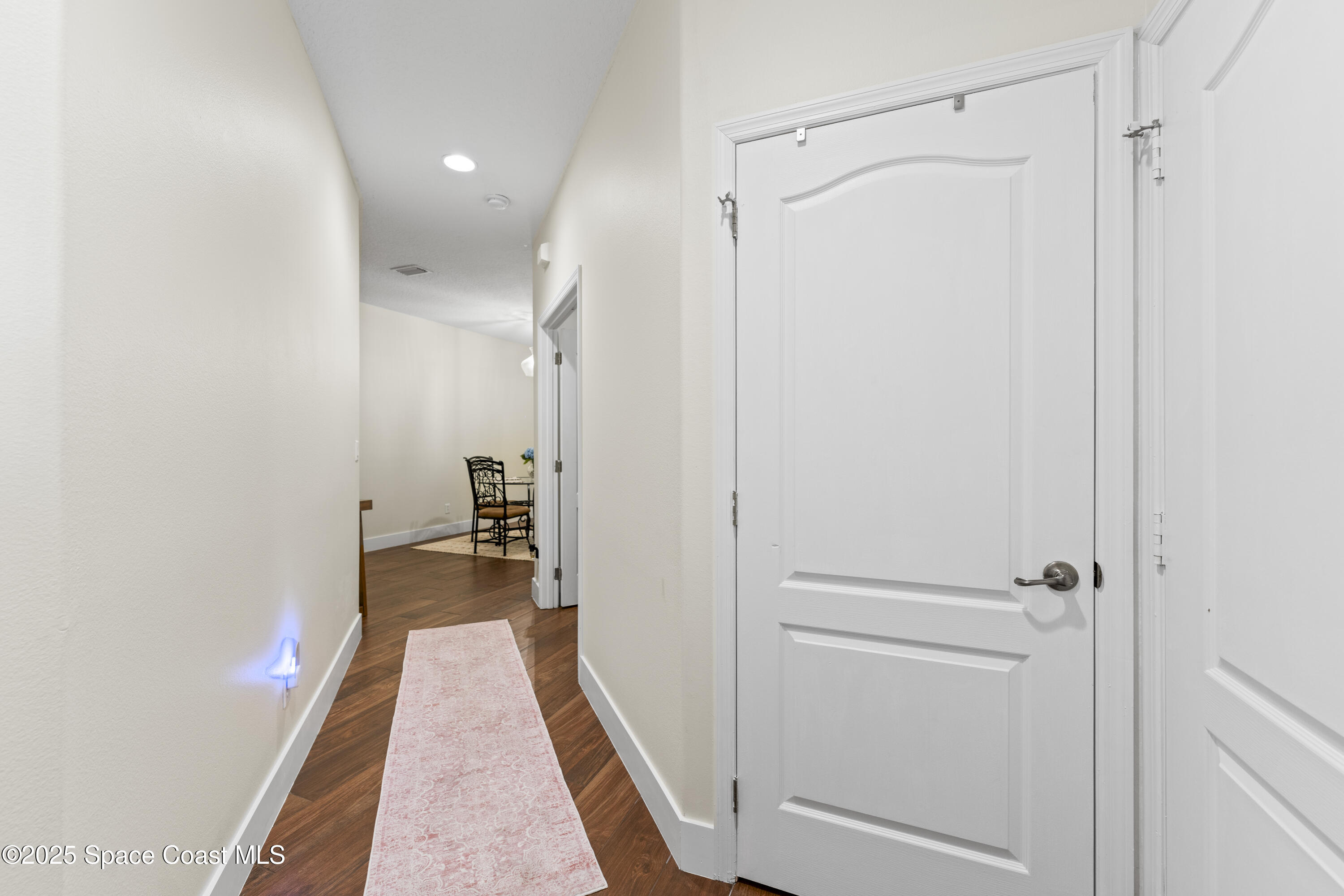 1020 Venetian Drive 102