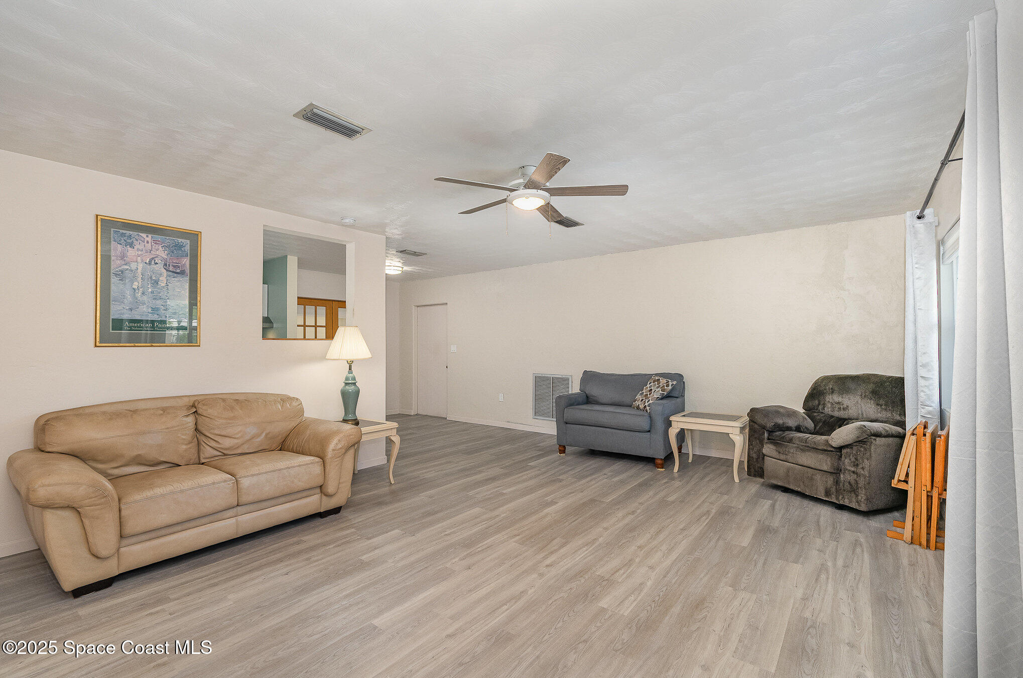 907 Westview Drive