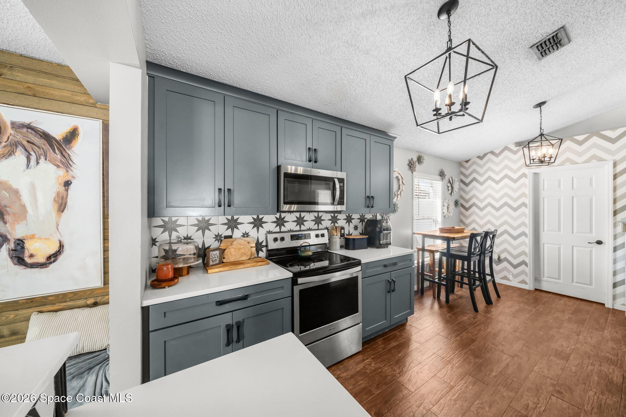 4616 Four Lakes Drive