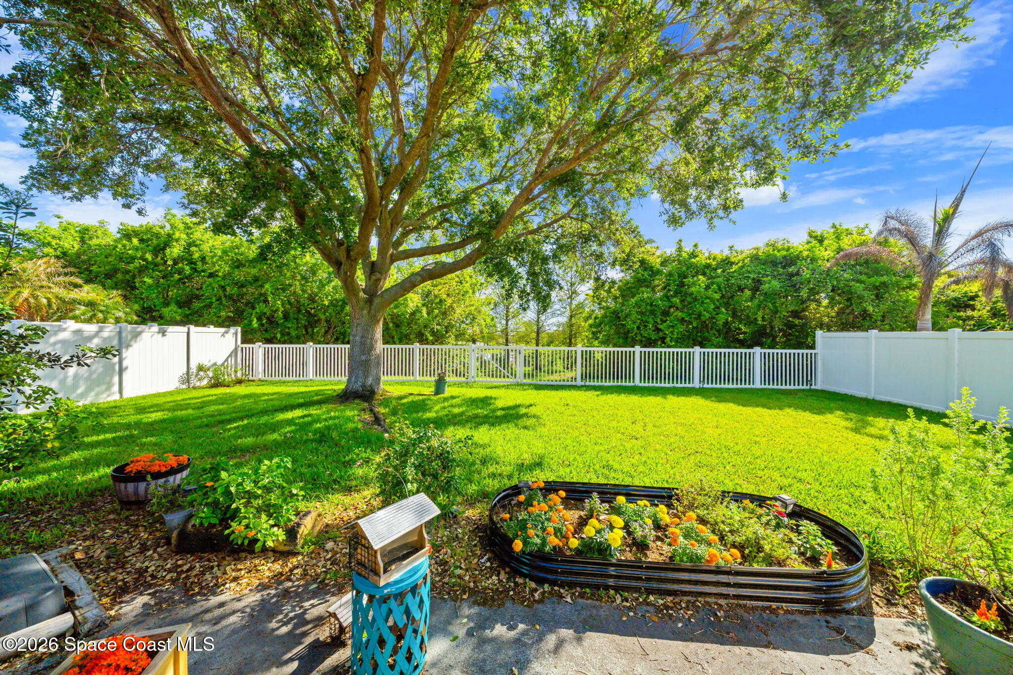 4616 Four Lakes Drive