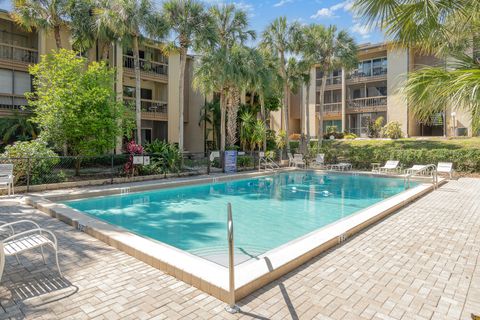 A home in Altamonte Springs