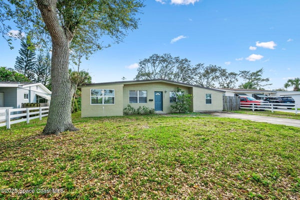 907 ESPANOLA WAY, MELBOURNE, FL 32901 - Image 2002192c03e0e498d9cfbf917e14e61a/2350130755