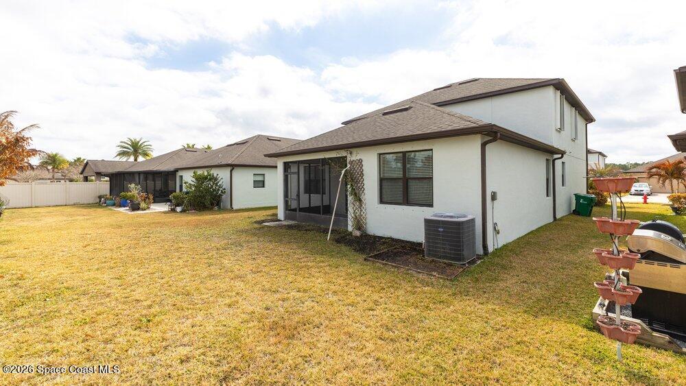 1723 Musgrass Circle