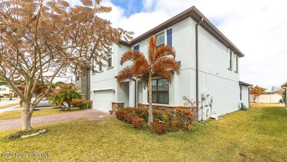 1723 Musgrass Circle