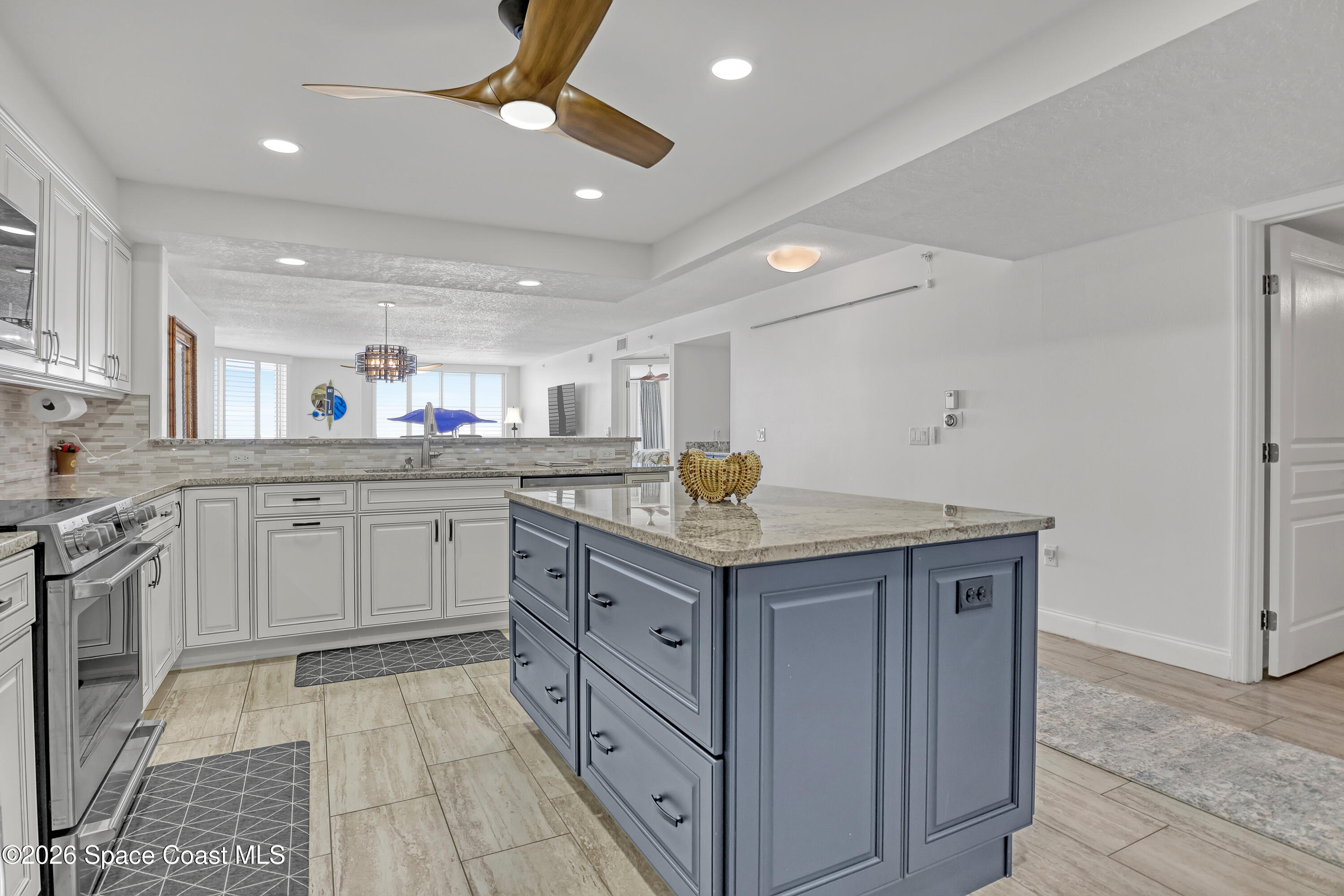 2195 Highway A1a 502