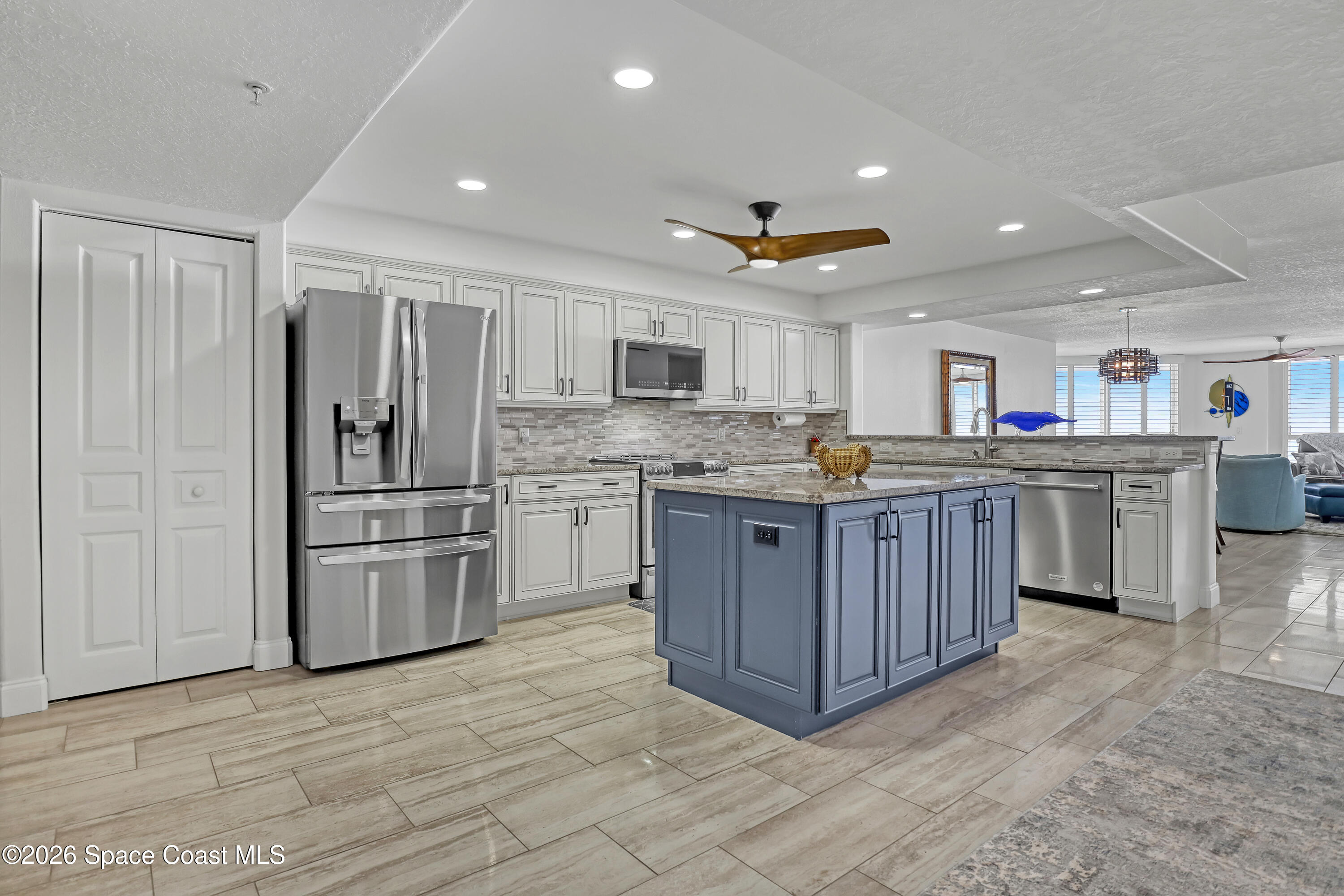 2195 Highway A1a 502