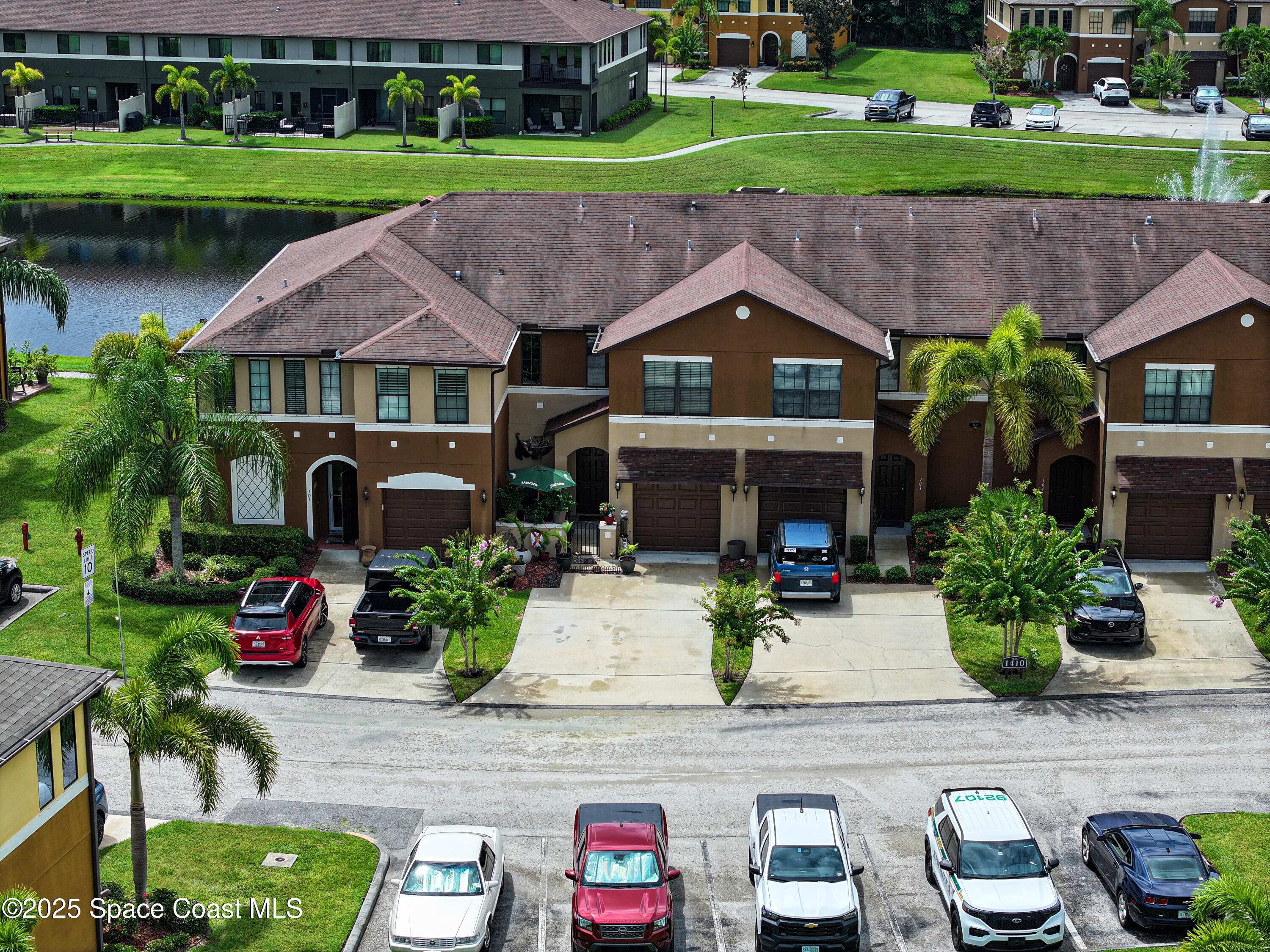1410 Lara Circle 102