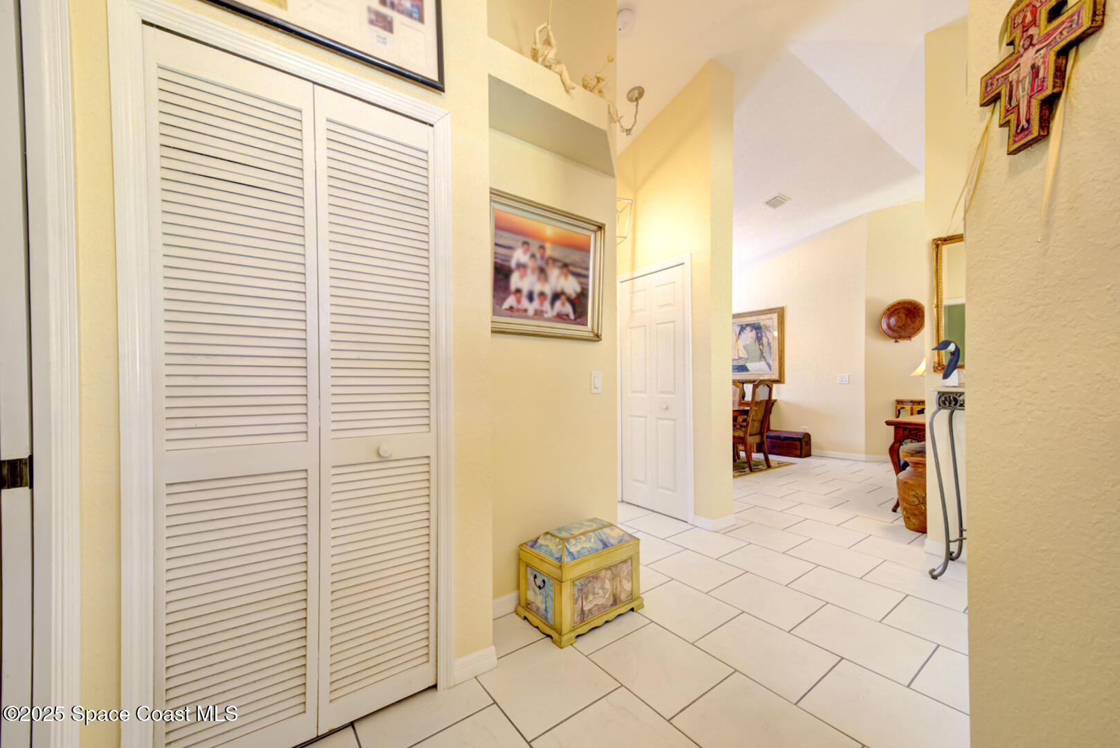 571 Priscilla Place