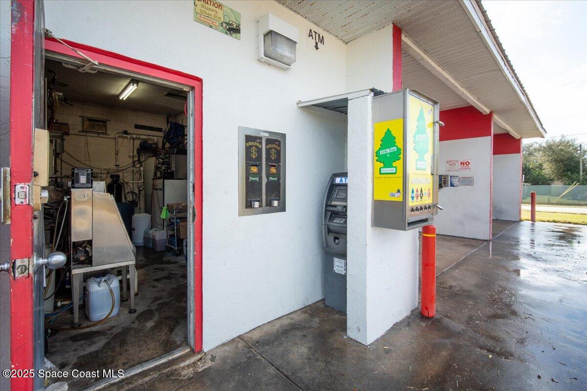 1030 W Hal Mcrae Boulevard
