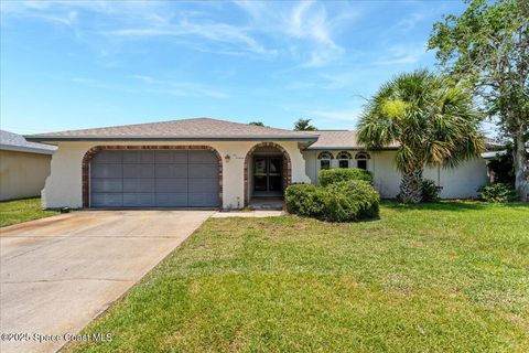 213 Harbour Drive W Indian Harbour Beach FL 32937