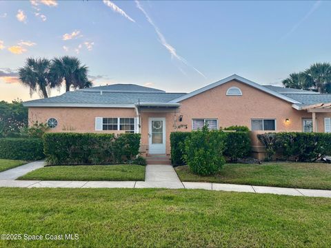 Photo of 1485 Malibu Circle NE #112, Palm Bay, FL 32905 (MLS # 1063918)