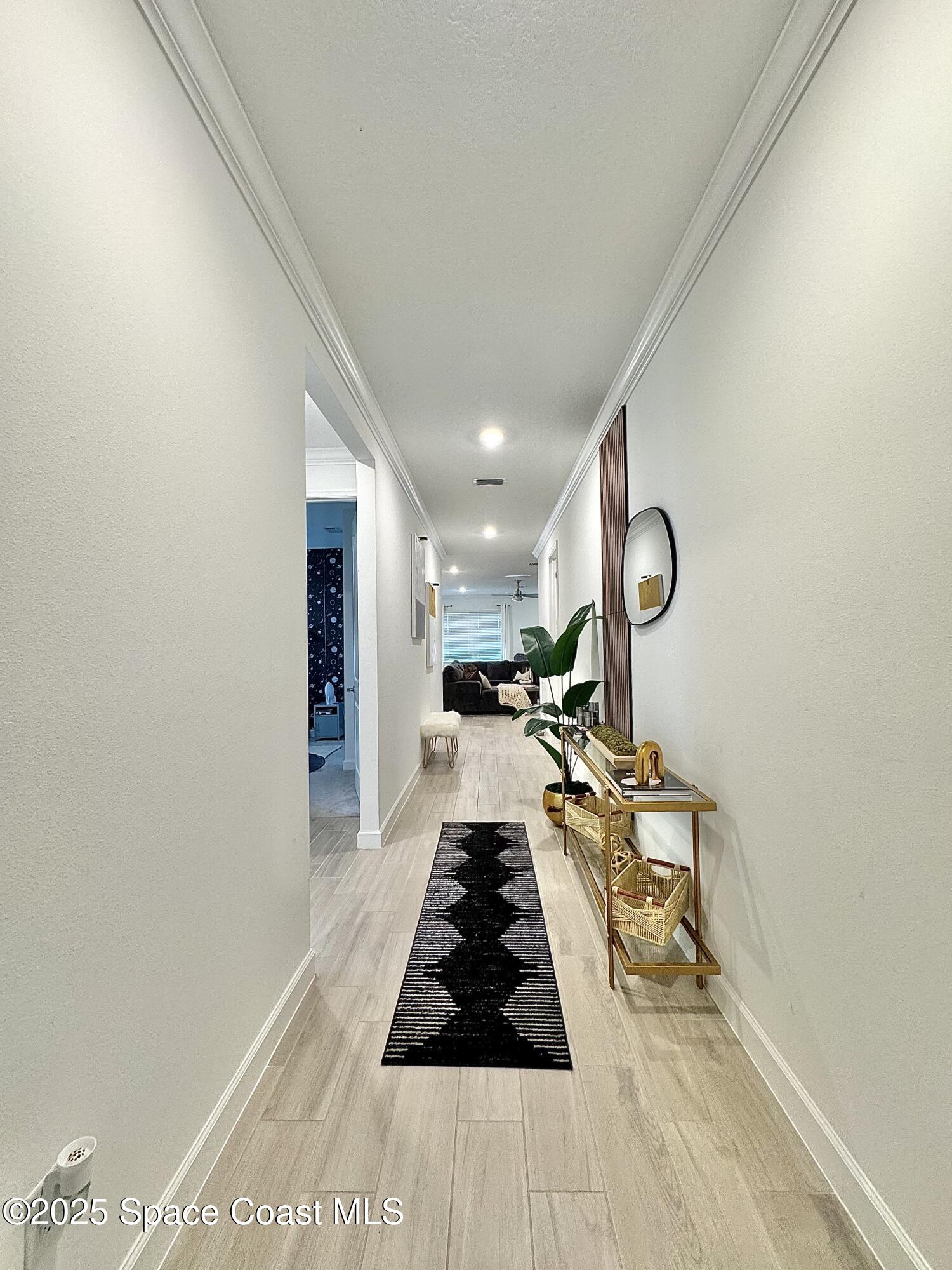 672 Veridian Circle NW