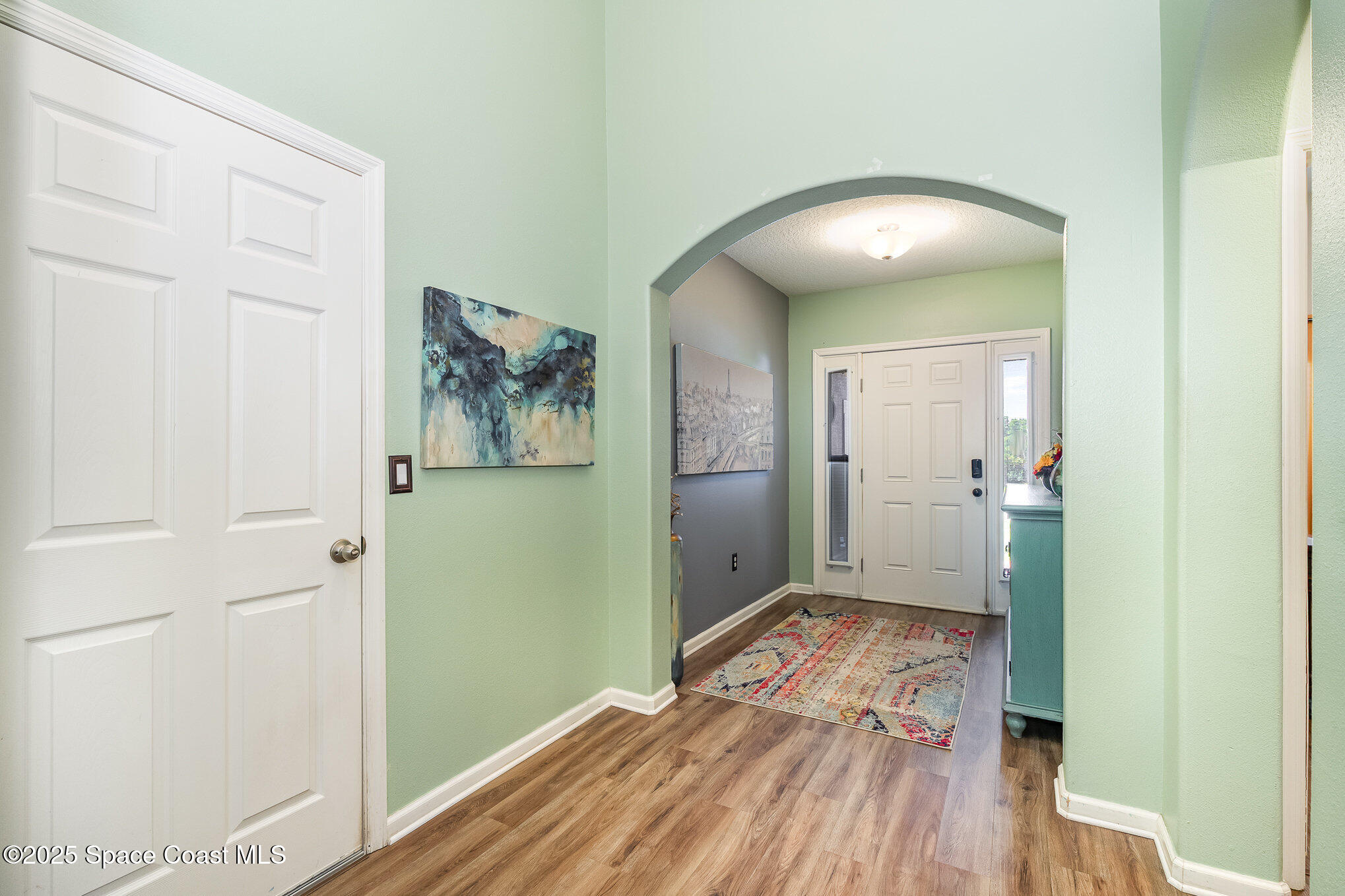 993 Musgrass Circle