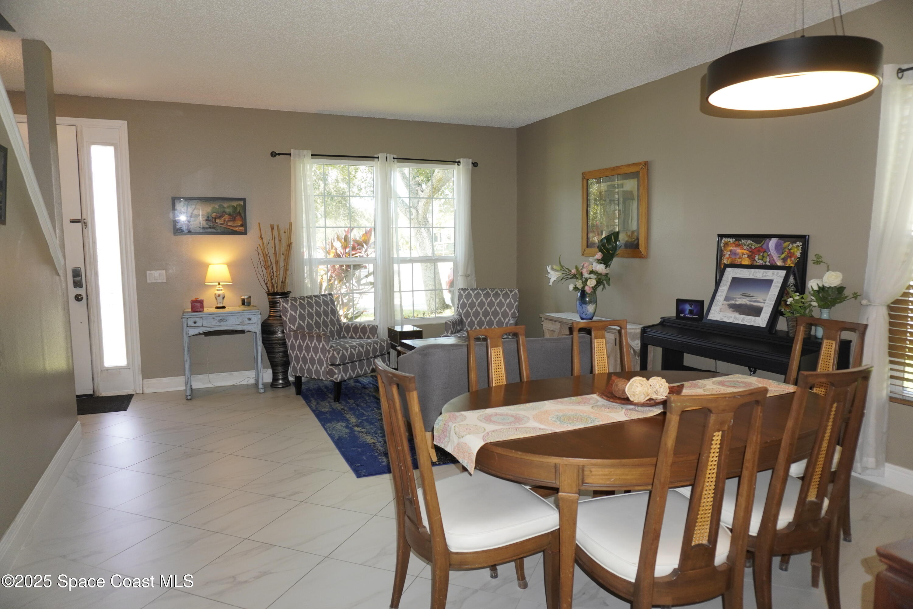 284 Sedgewood Circle