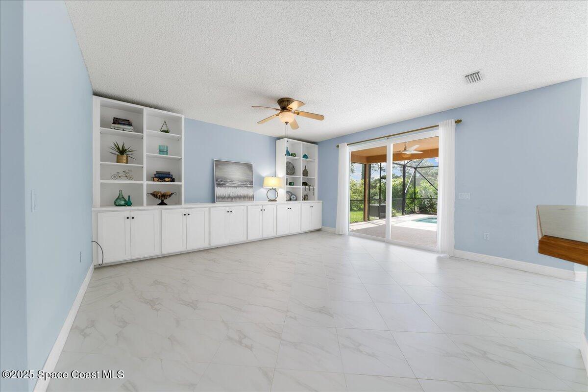 284 Sedgewood Circle