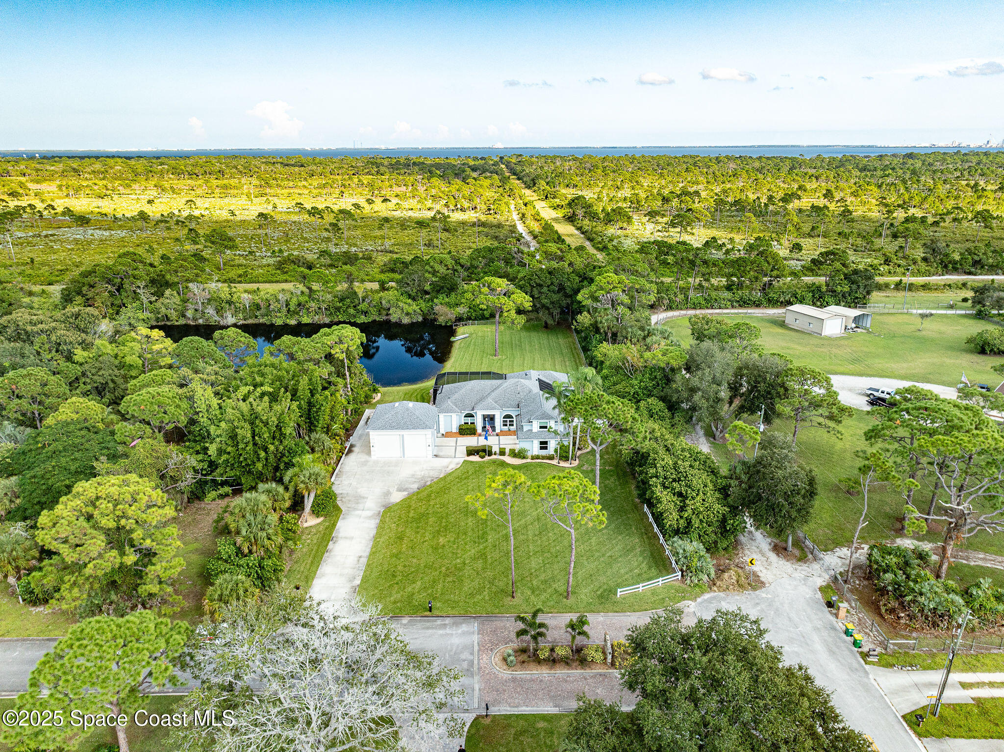 5115 Wildwood Avenue