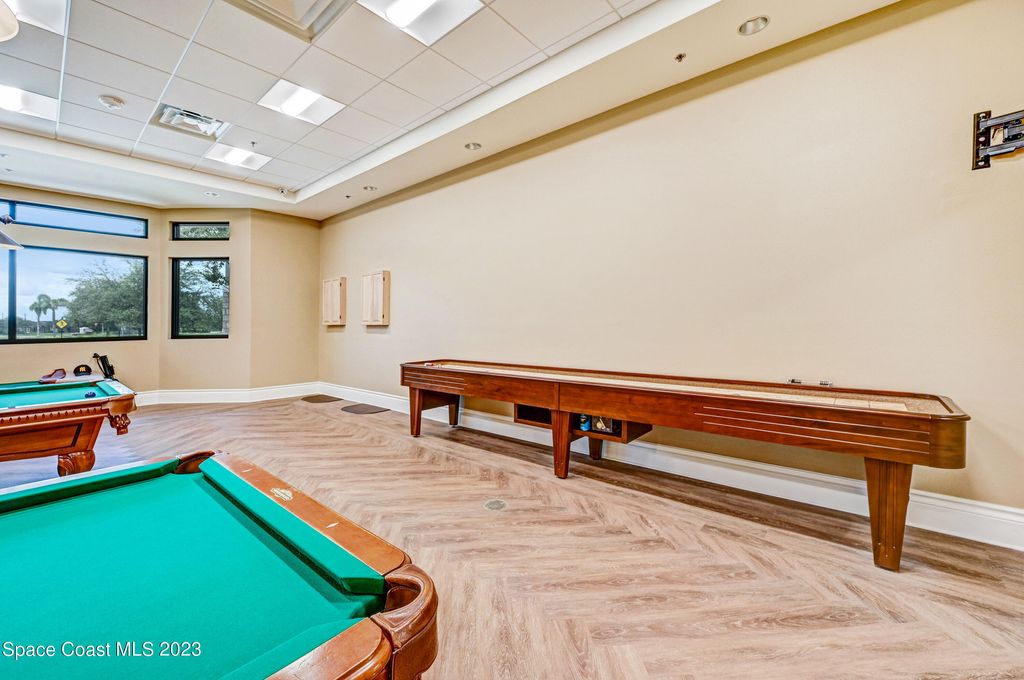 listing image 124