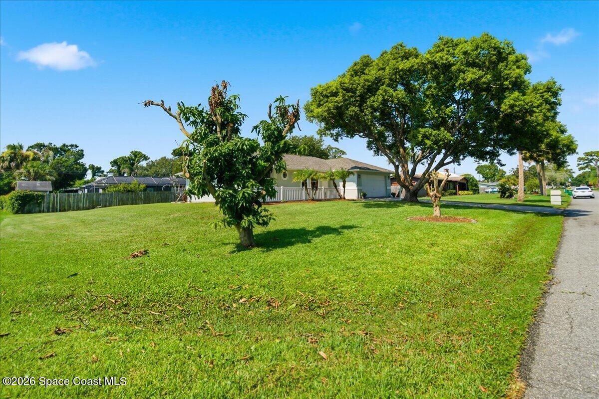 485 Hibiscus Boulevard
