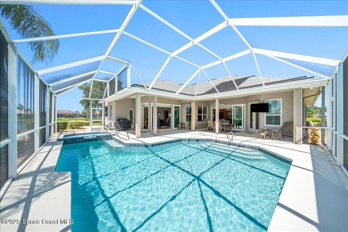 933 Cormorant Court
