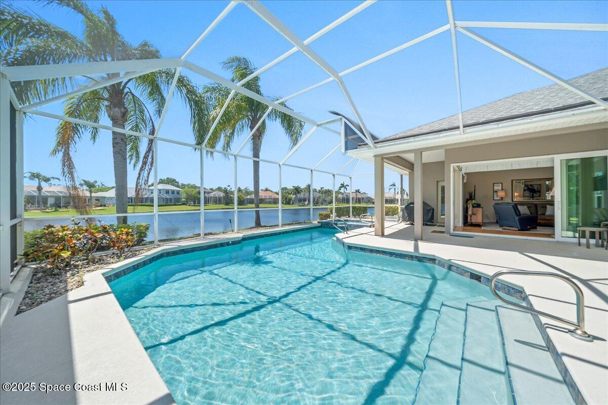 933 Cormorant Court