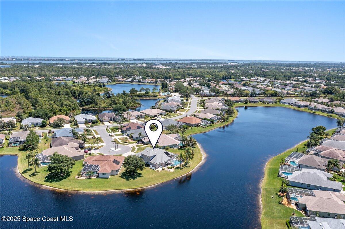 933 Cormorant Court