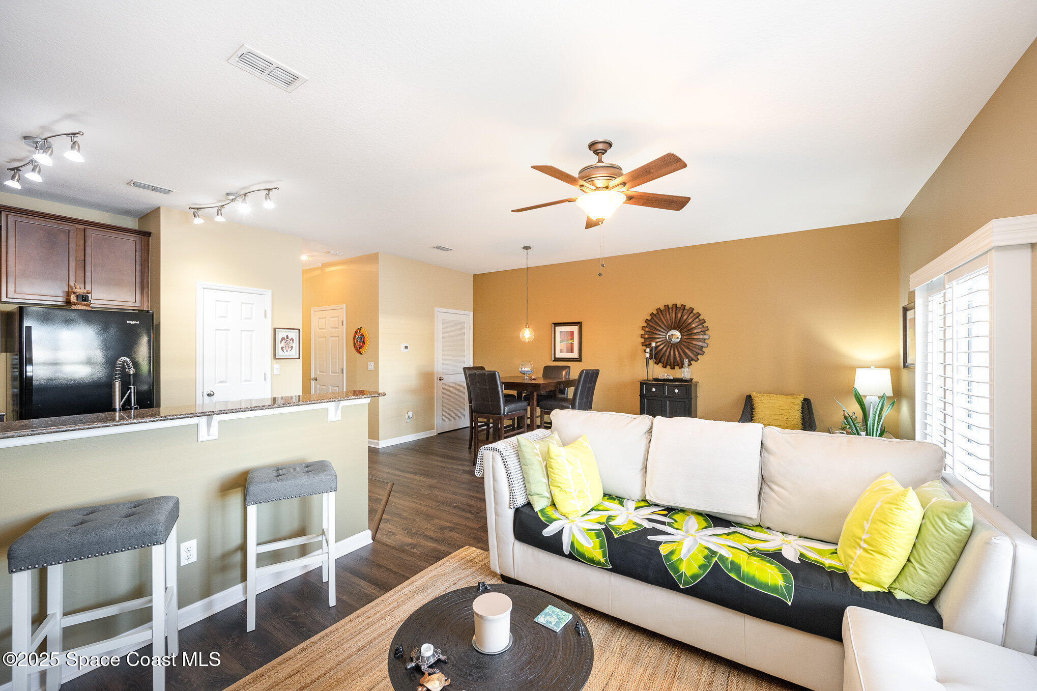 2550 Revolution Street 103