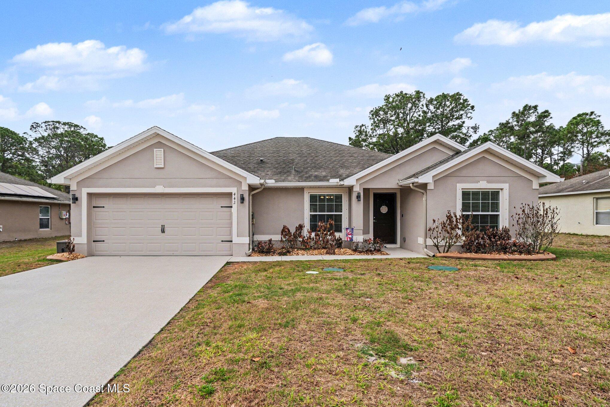 442 La Coco Street SW