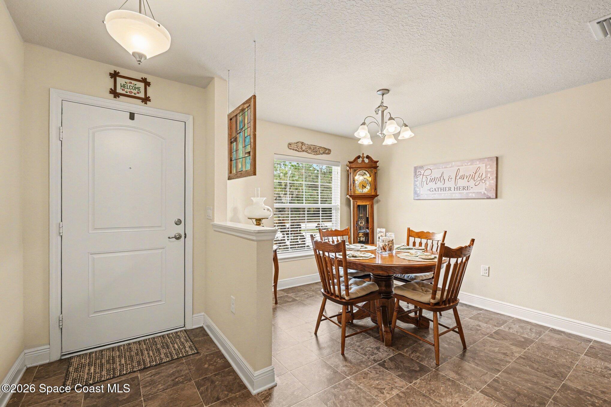 442 La Coco Street SW