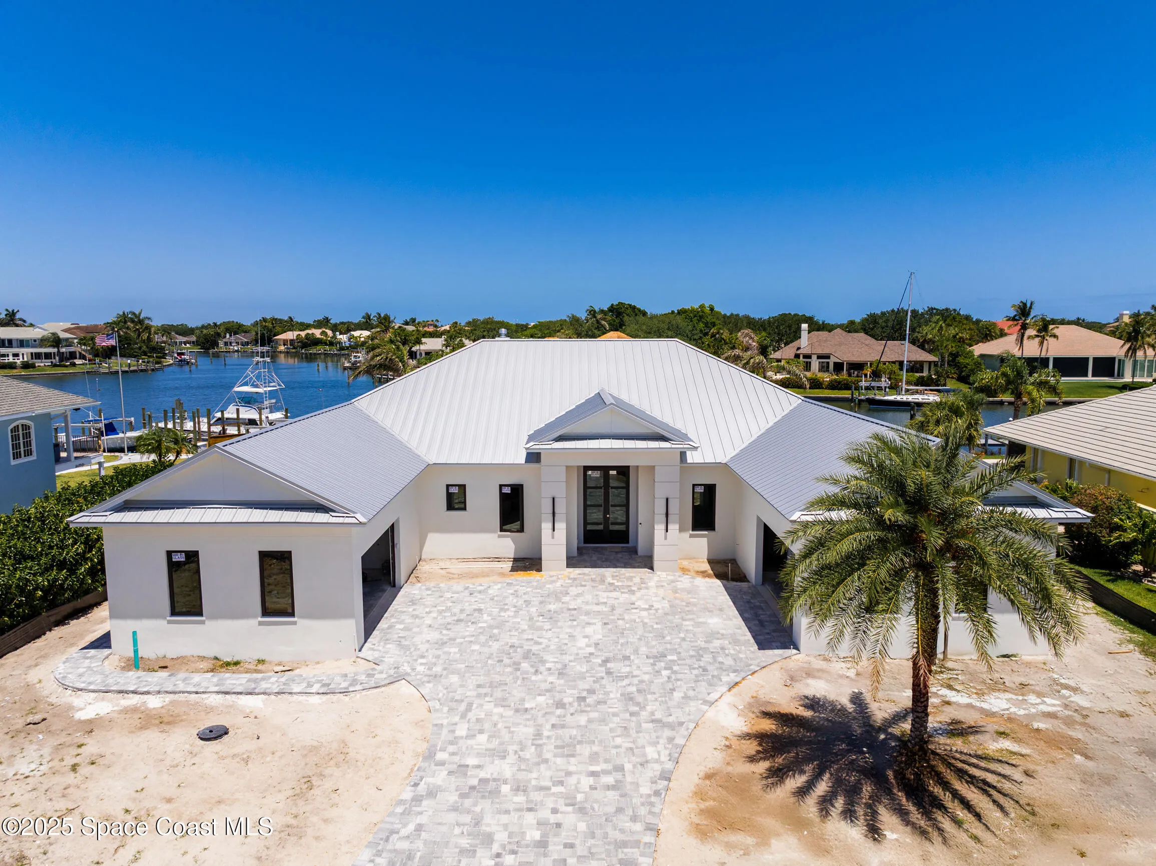 Vero Beach, Florida 32963, United States, 4 Bedrooms Bedrooms, ,5 BathroomsBathrooms,Residential,Coming Soon,128213