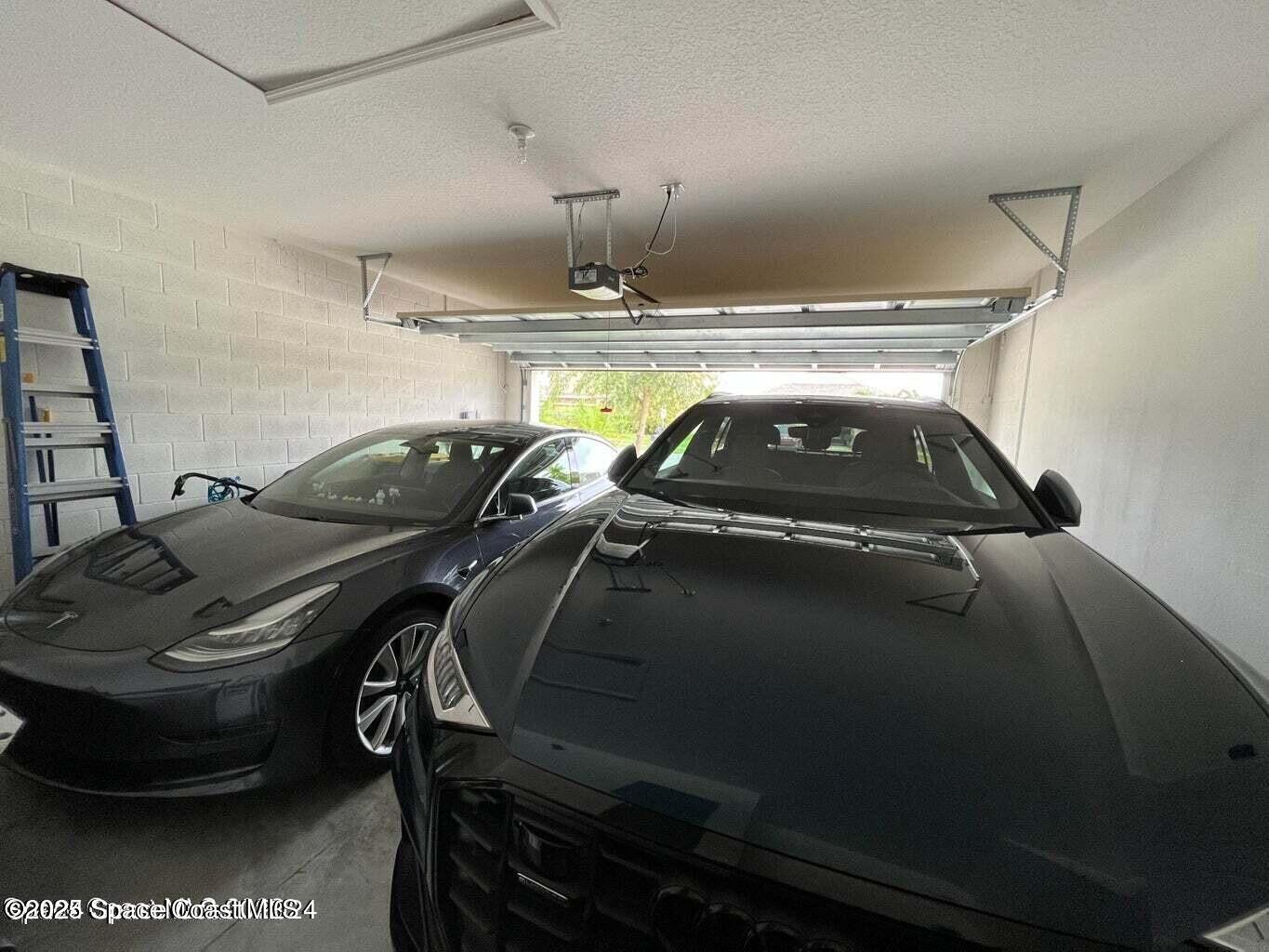 1877 Attilburgh Boulevard