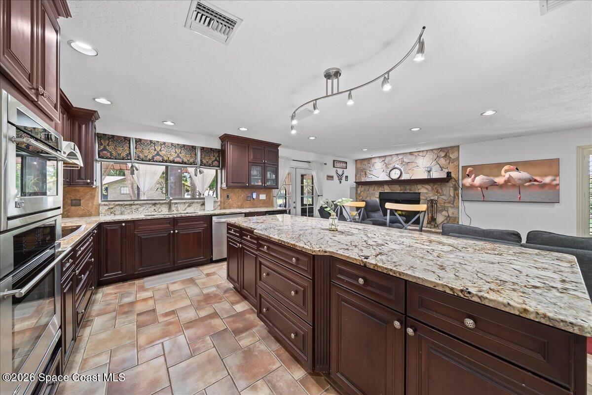 1441 Donna Marie Drive