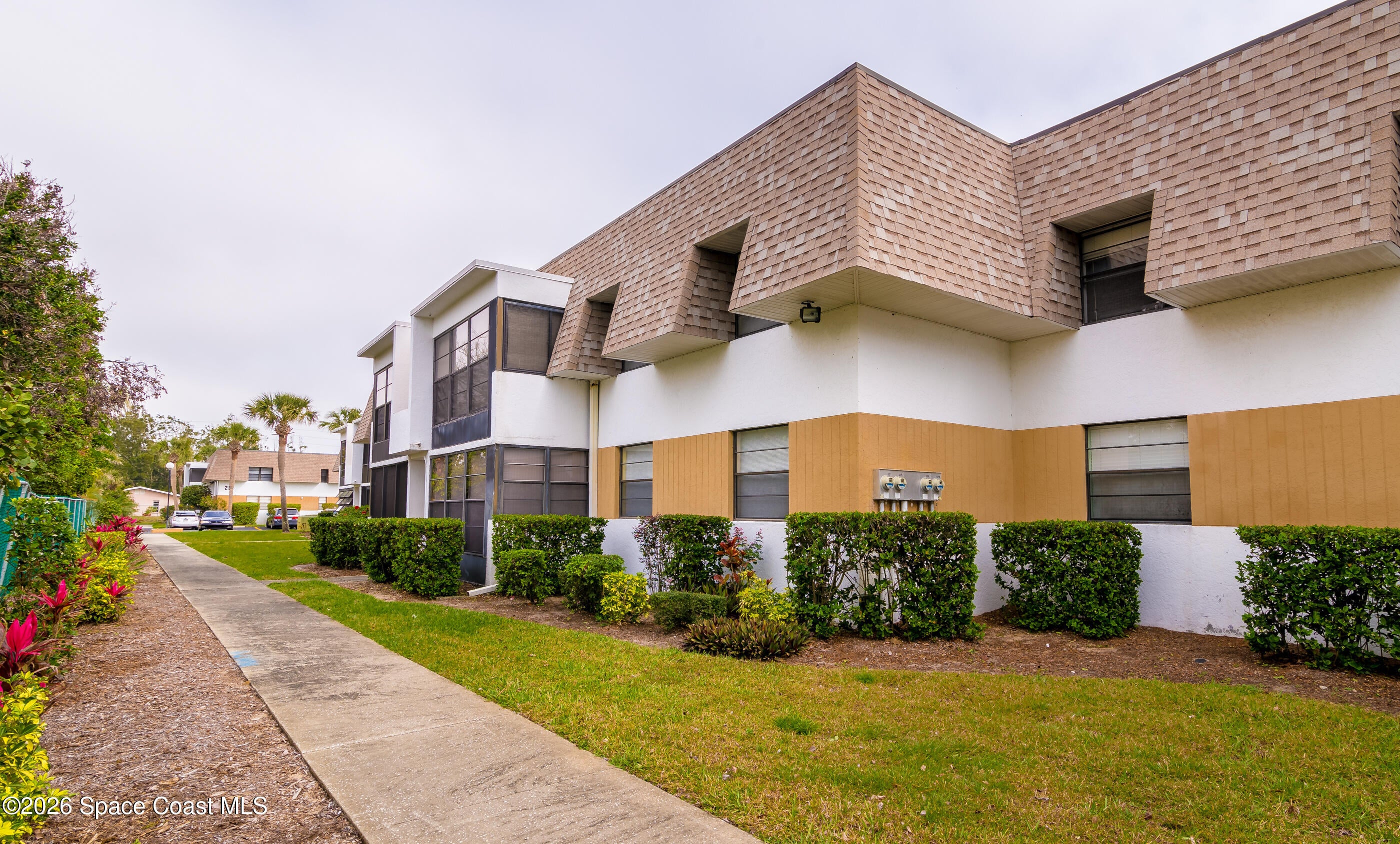 2700 N Highway A1a 9-109
