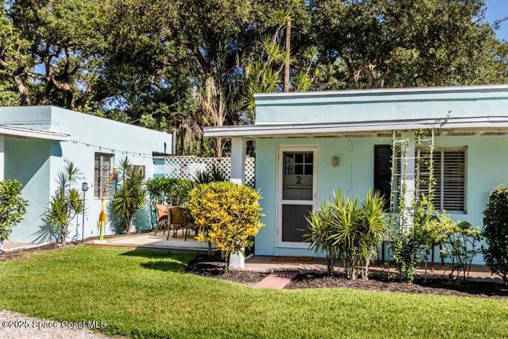Photo of 11450 S Indian River Dr Drive, Sebastian, FL 32958 (MLS # 1055412)