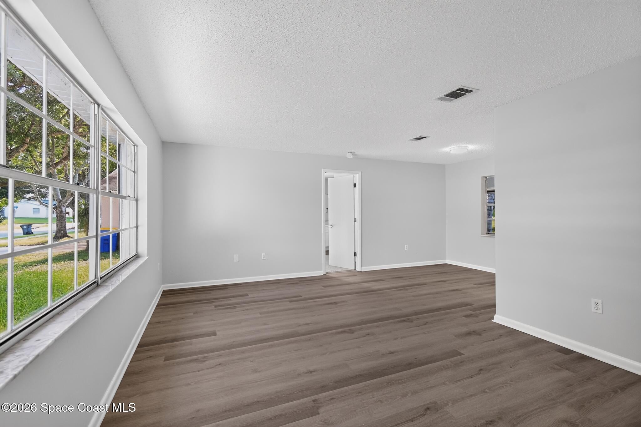 837 Westport Drive
