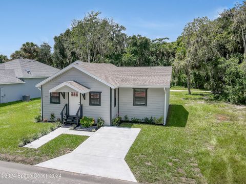 702 S Myrtle Avenue New Smyrna Beach FL 32168
