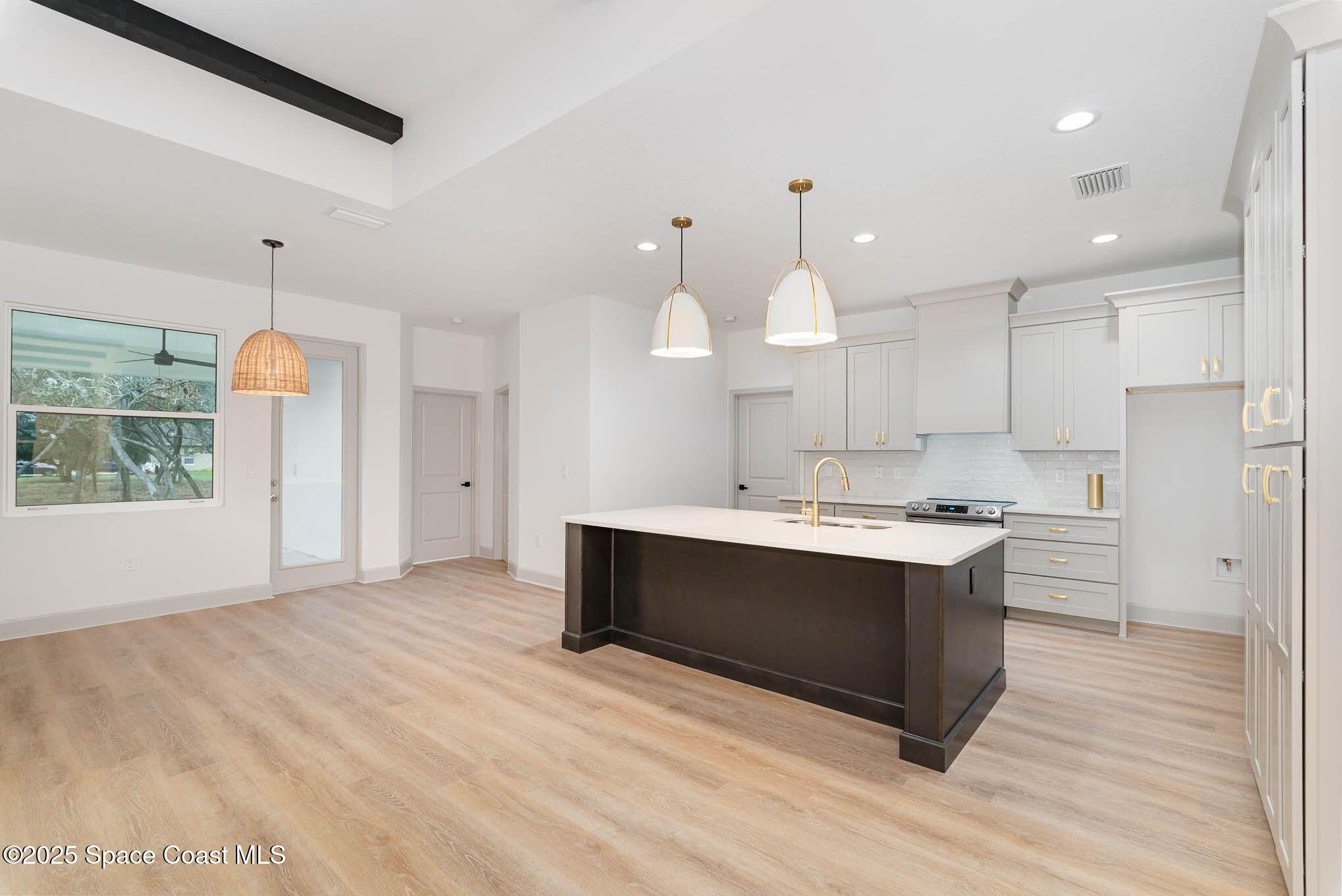1401 Bishop Road