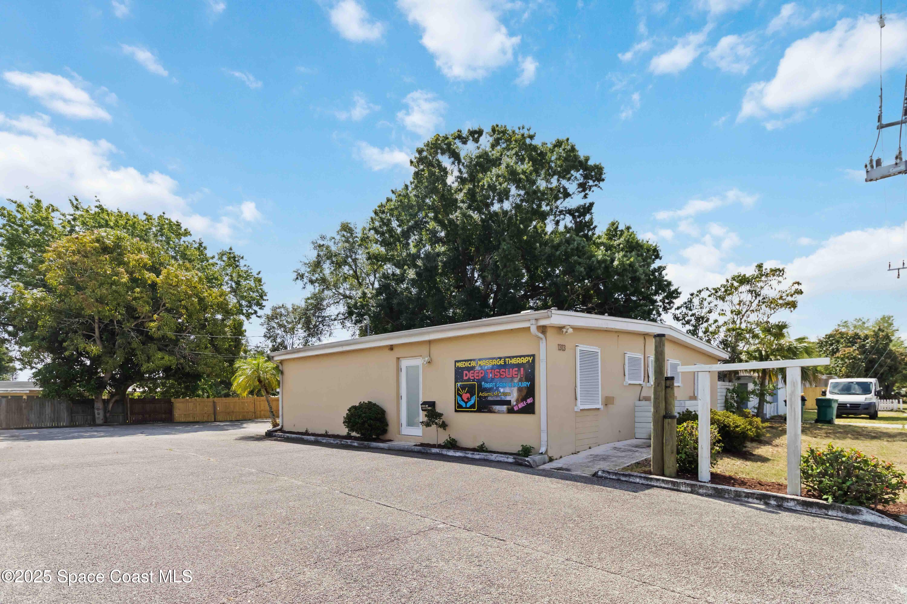 1313 Croton Road