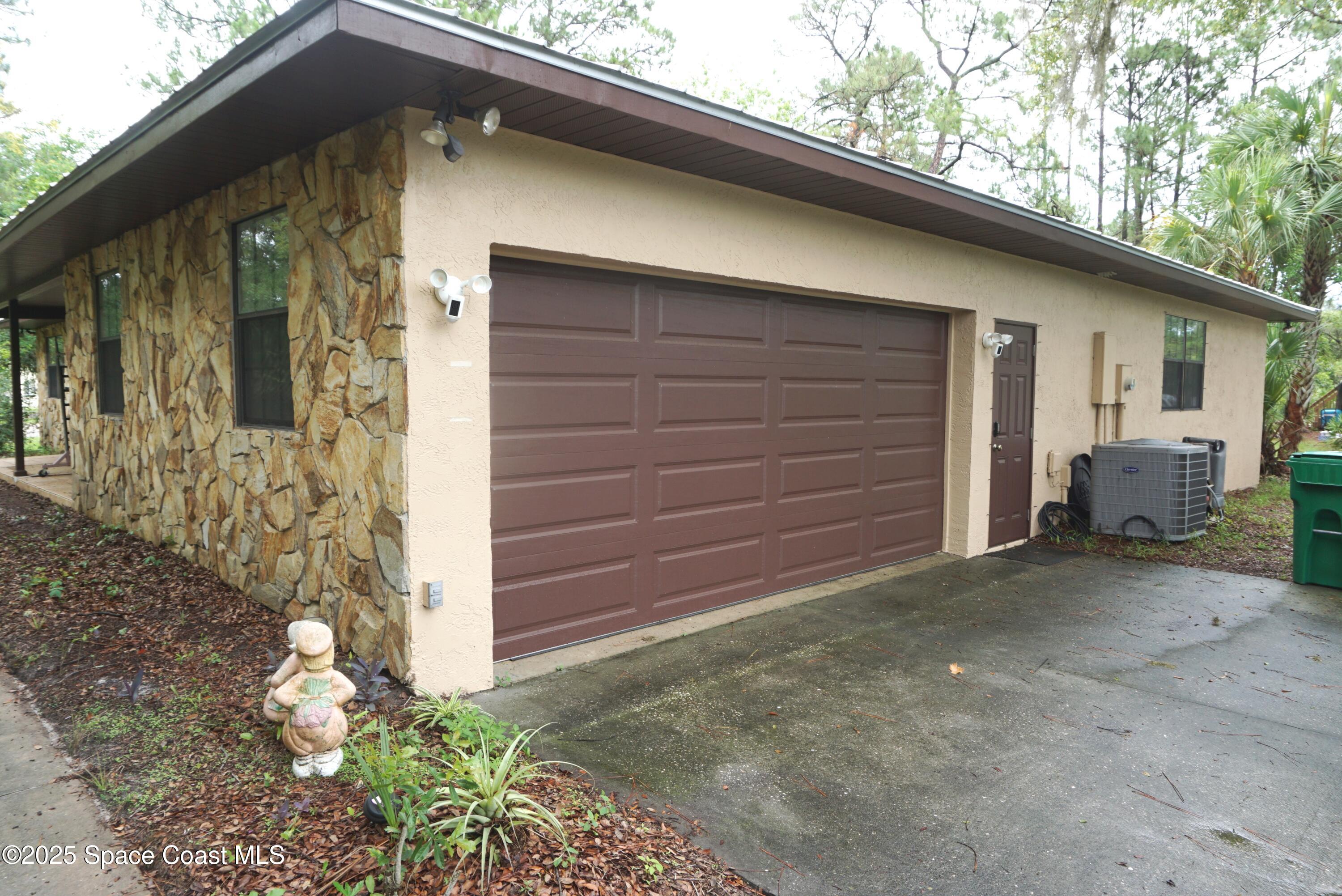 7001 Windover Way
