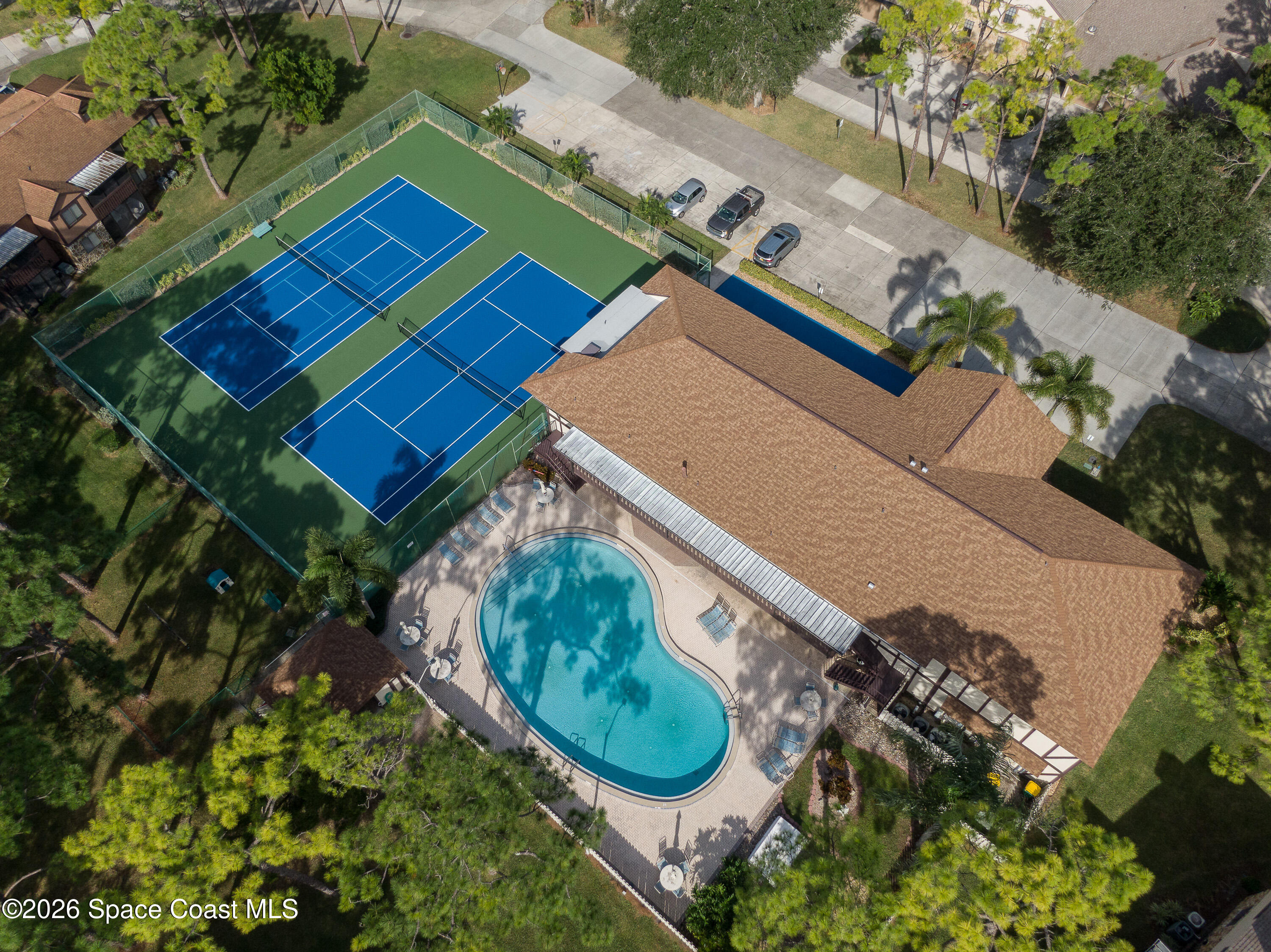 607 Saint Albans Court 18a