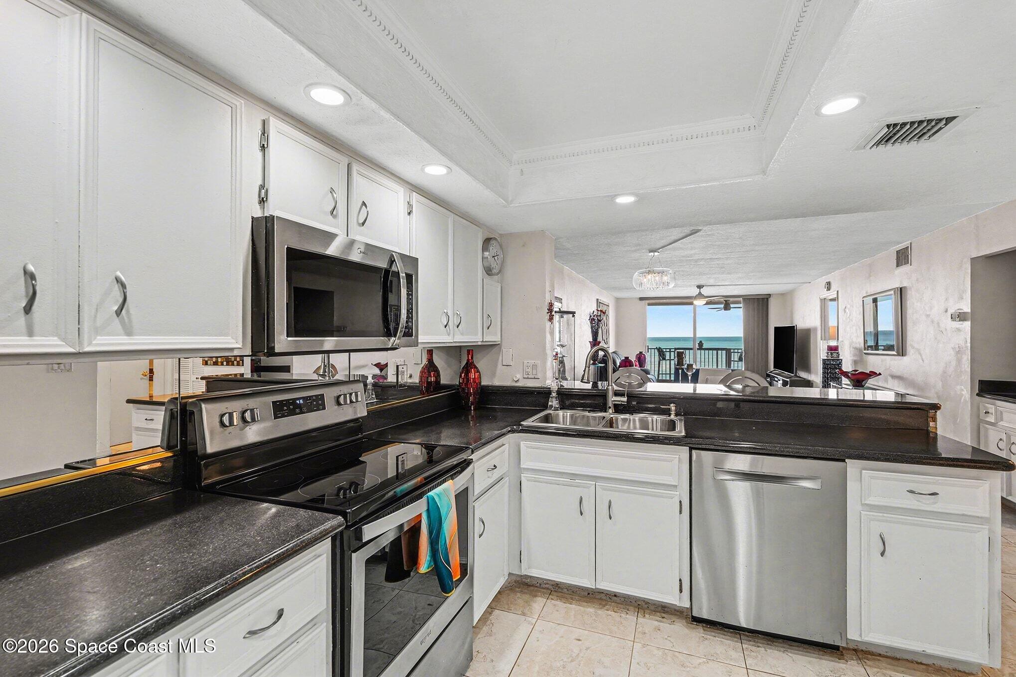 830 N Atlantic Avenue B903